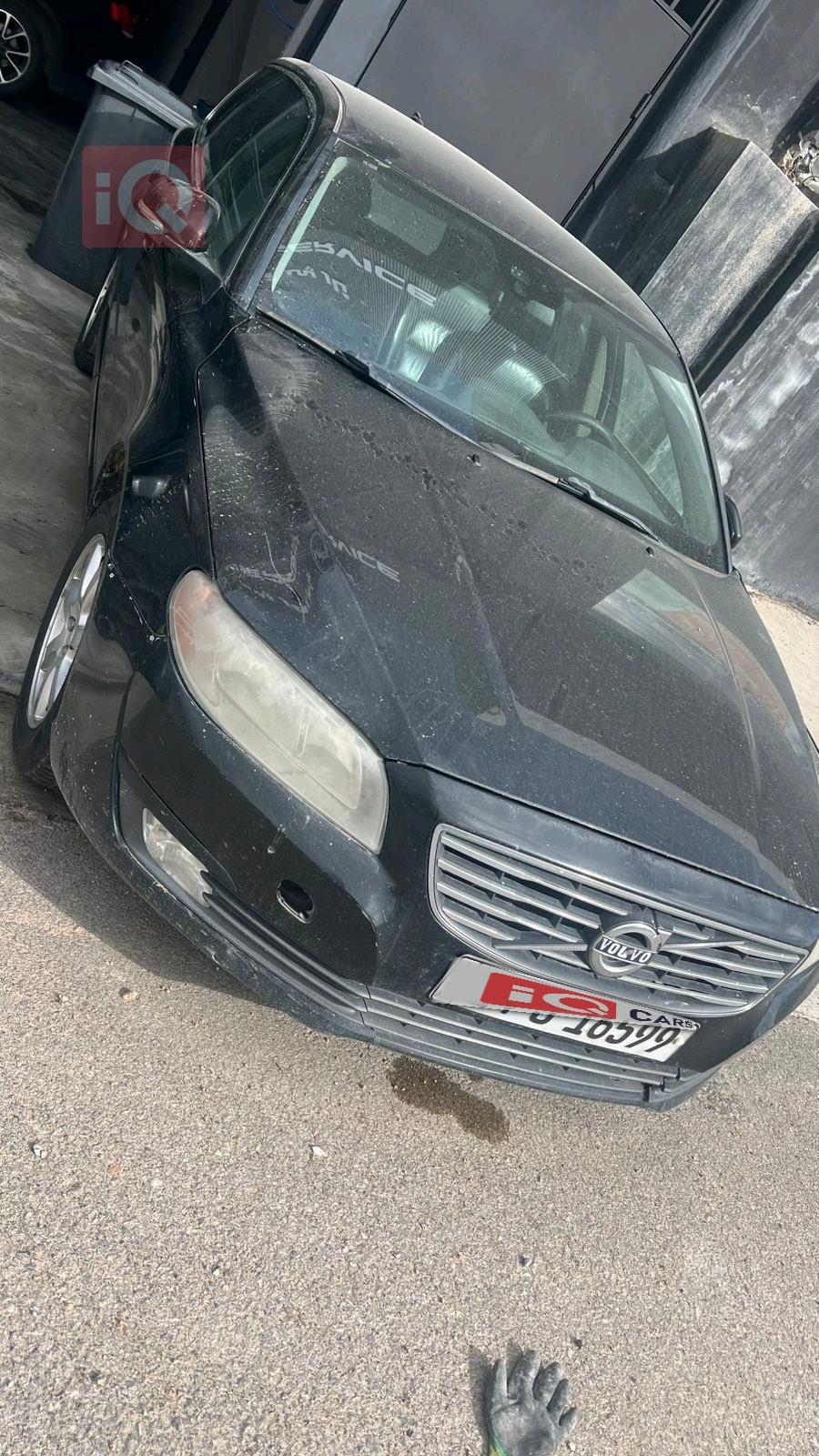 فولفو V70